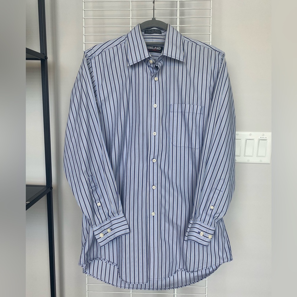 Kirkland Blue Pinstriped Collared Dress Shirt Size 15.5